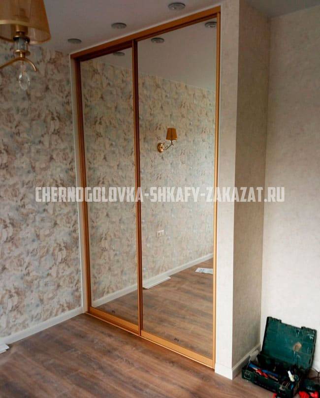 Шкафы в спальню Черноголовка